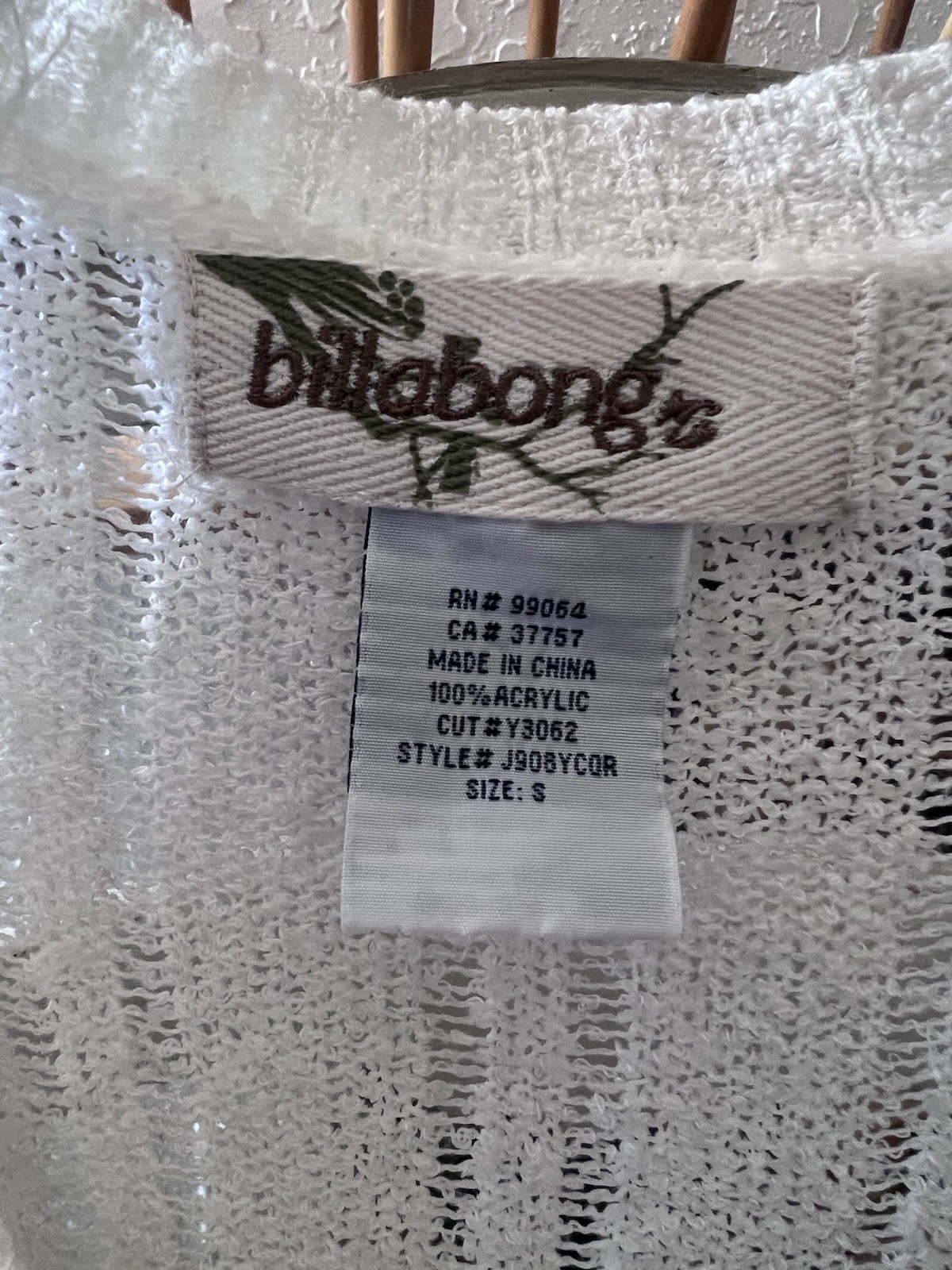 90s Billabong White Knit V-Neck Pullover Sweater Lightweight Long Sleeve S