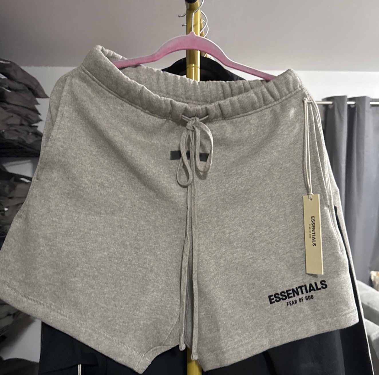 NWT Dark Oatmeal Shorts Essentials Fear Of Gods XS to XXL 100% Authentic✅