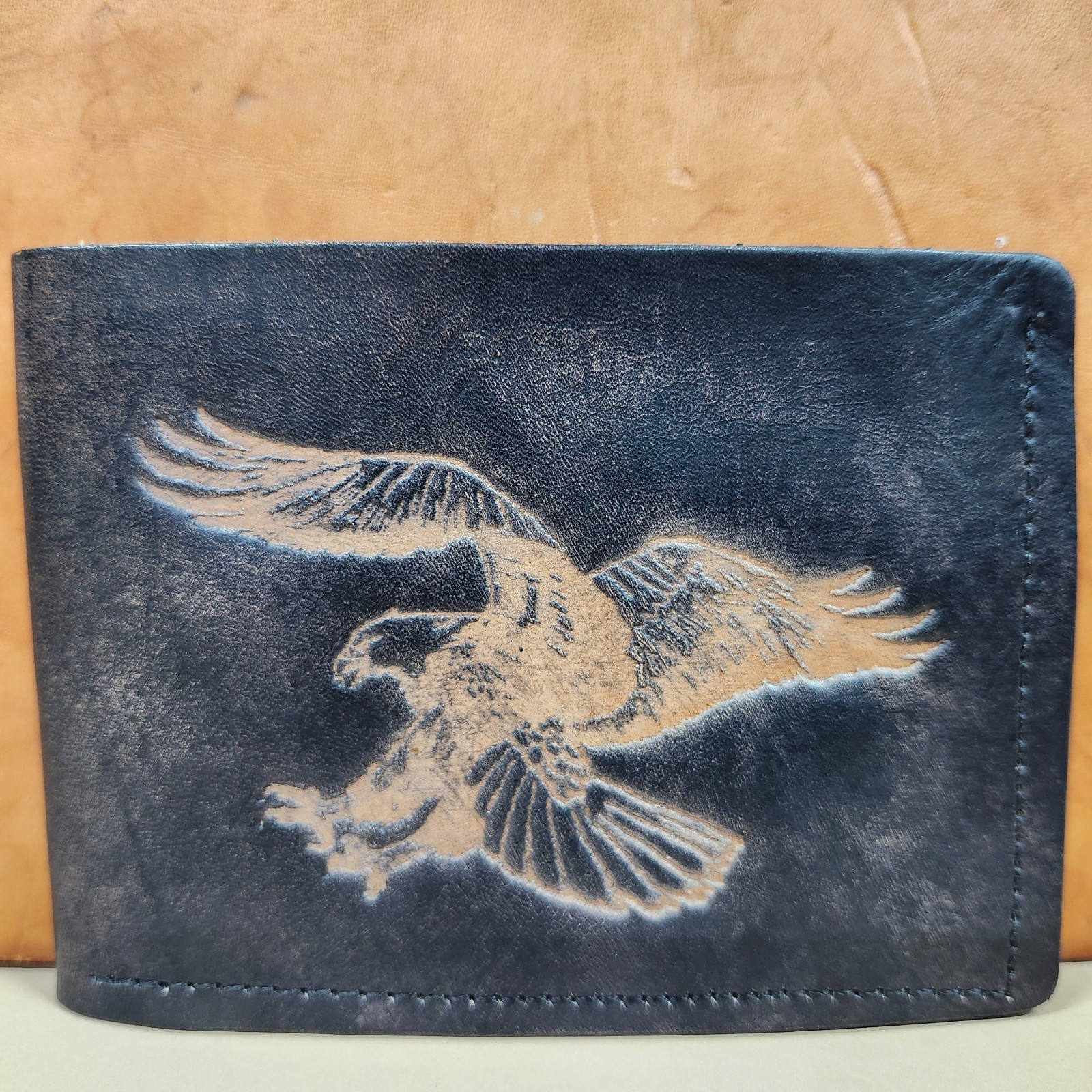 Handmade Leather Men’s Wallet Wildlife Series Bifold Trifold Deer Horse Bass USA