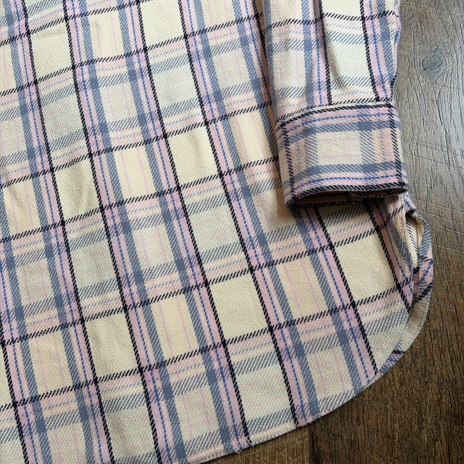 J Crew | 100% Cotton ‘Relaxed Fit’ Blue & Pink Plaid Pearl Snap Oversize Flannel