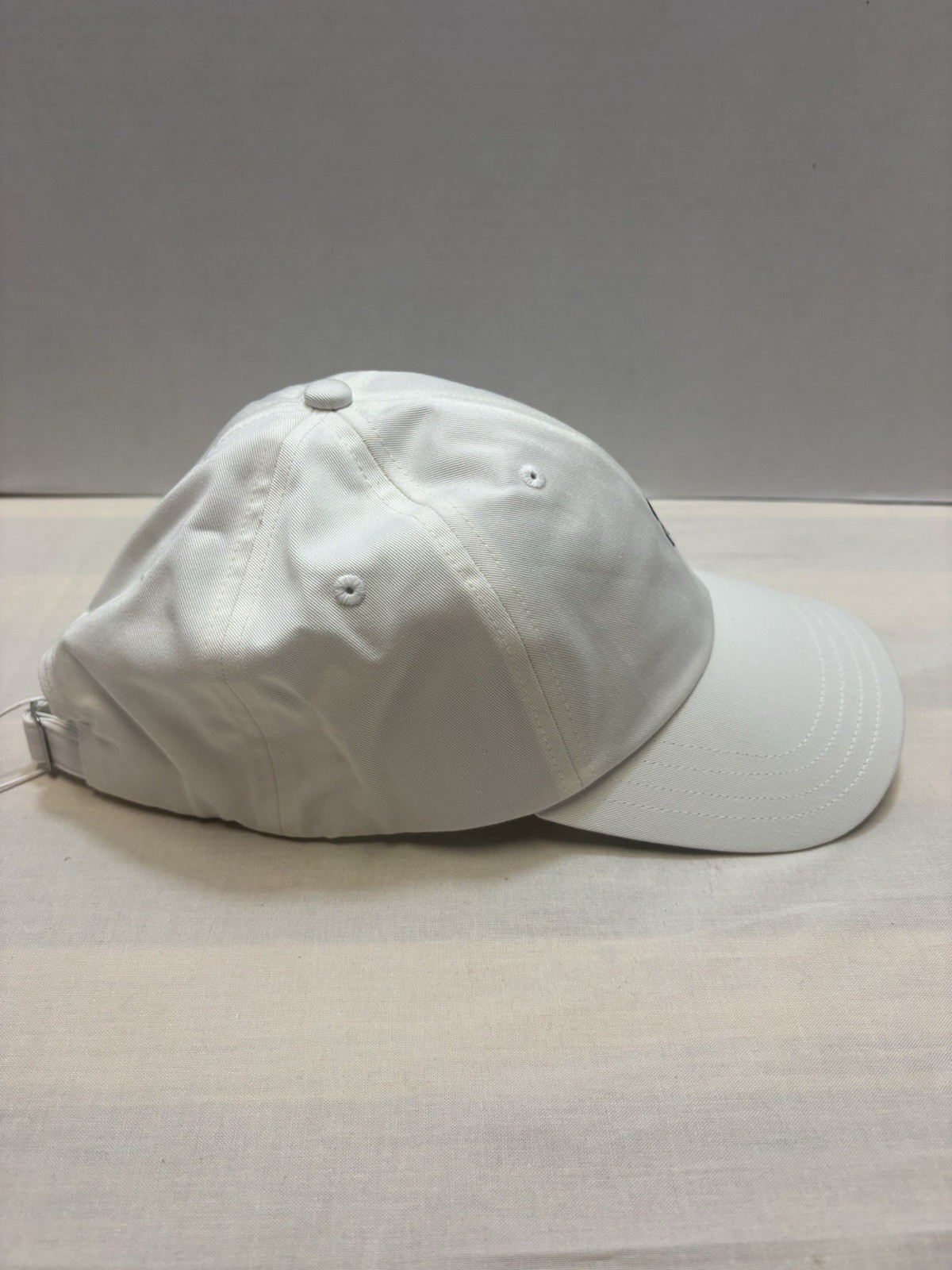 NEW On Cloud Running All-Day Cap Hat Ivory White One Size Organic Cotton NWT