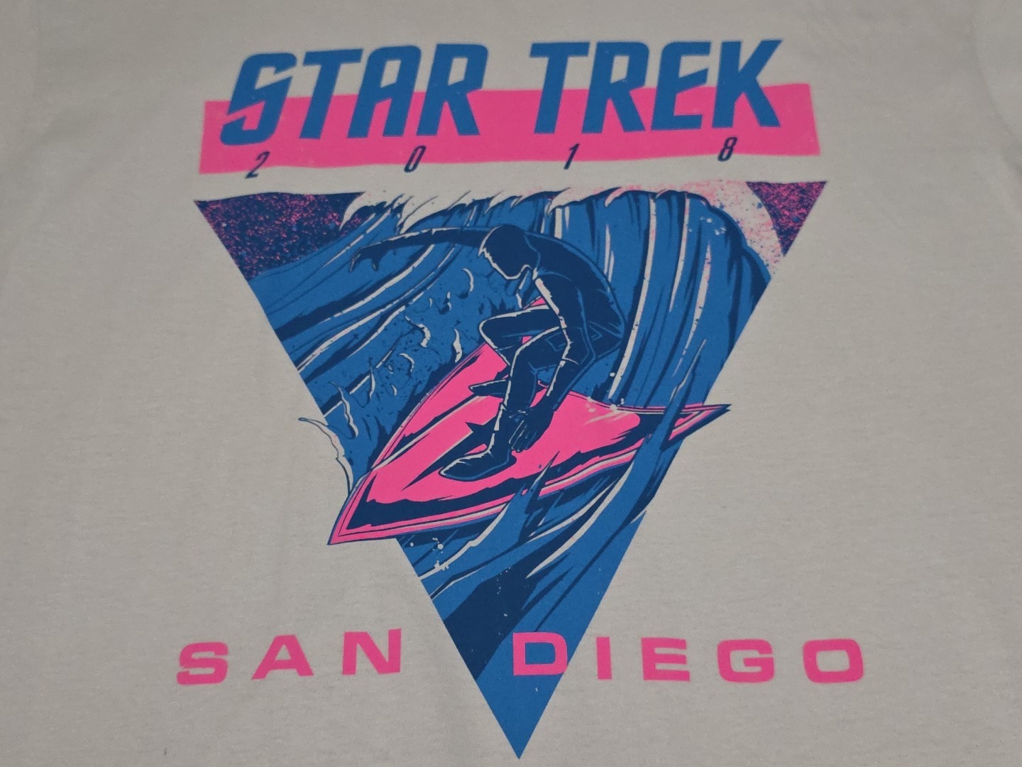 Star Trek 2018 San Diego Retro Surfer Gray Short Sleeve Tshirt SZ 2XL NEW