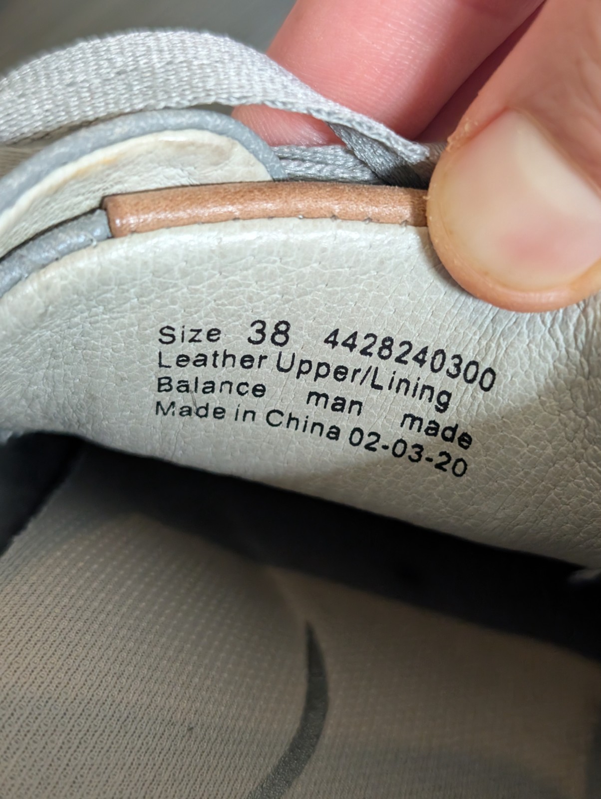 Dansko Gray Leather Lace-Up Renae Sneakers Casual Shoes EU 38 US Women’s 7.5/8
