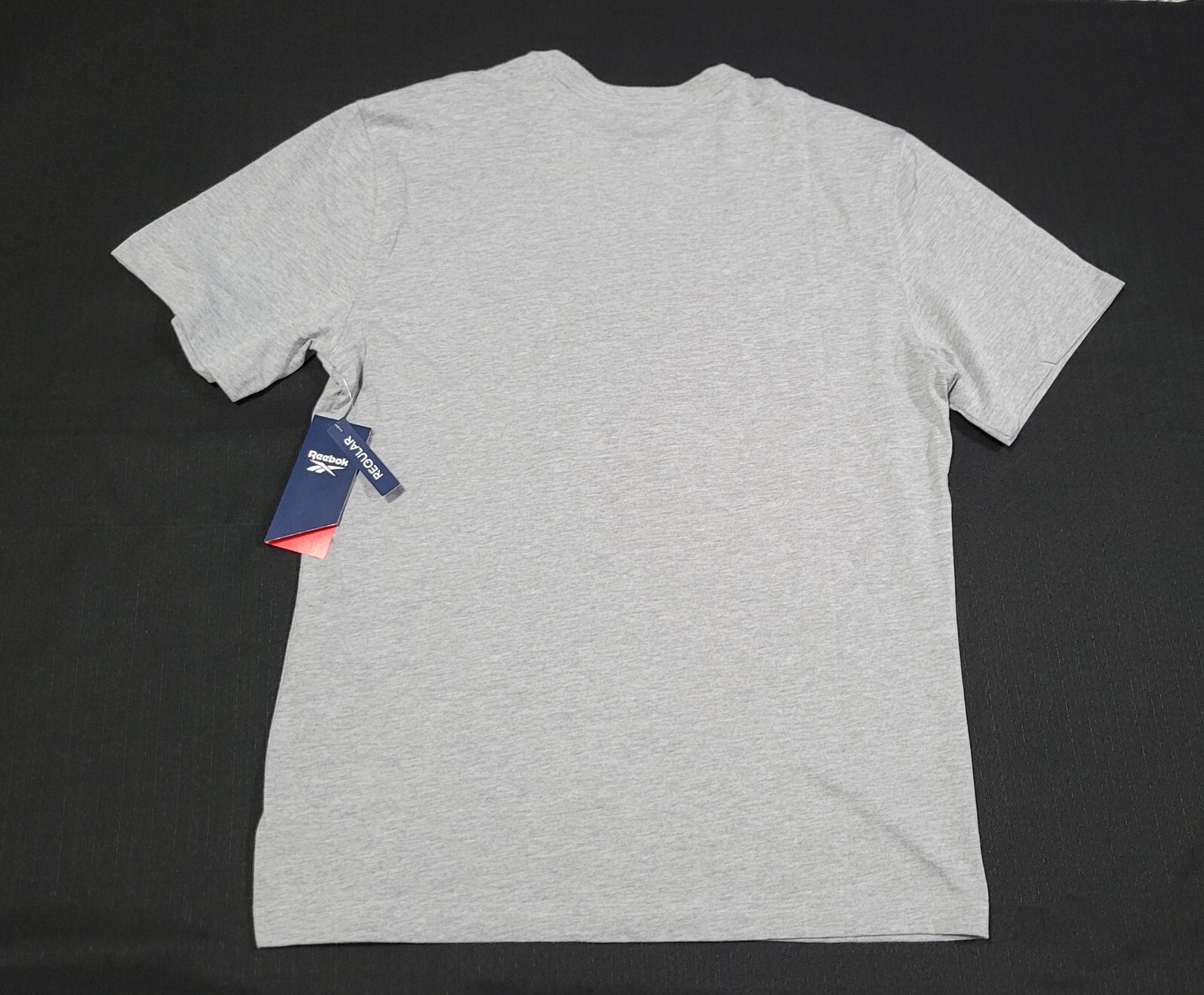 Reebok Mens Intersect Race Athletic Sports Training logo top shirt Gray