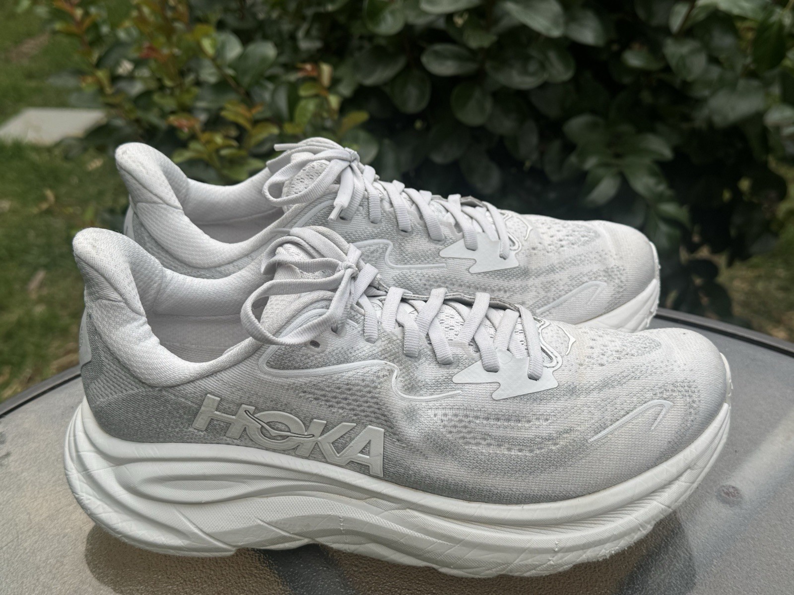 Hoka One One Clifton 10 Women’s Size 10 B Gray Running Athletic Shoes