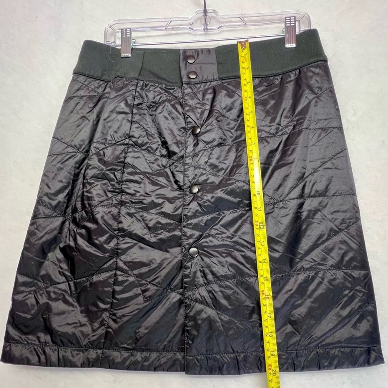 L.L. Bean Women’s Insulated Black Puffer Skirt Size 6