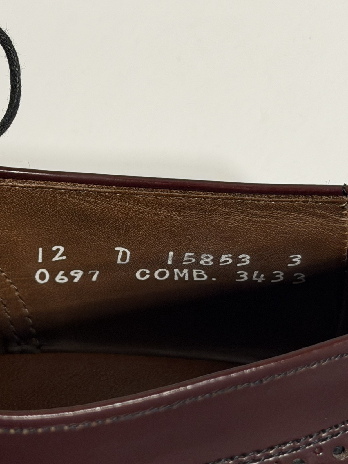 Allen Edmonds Lloyd Men’s Burgundy Oxblood Leather Wingtip Oxford Size 12D