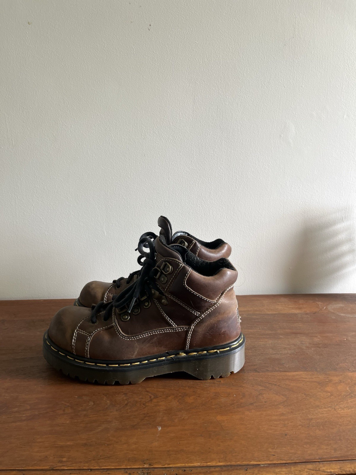Doc Marten’s 9345 Vintage 1990’s Grunge Brown Leather Boots