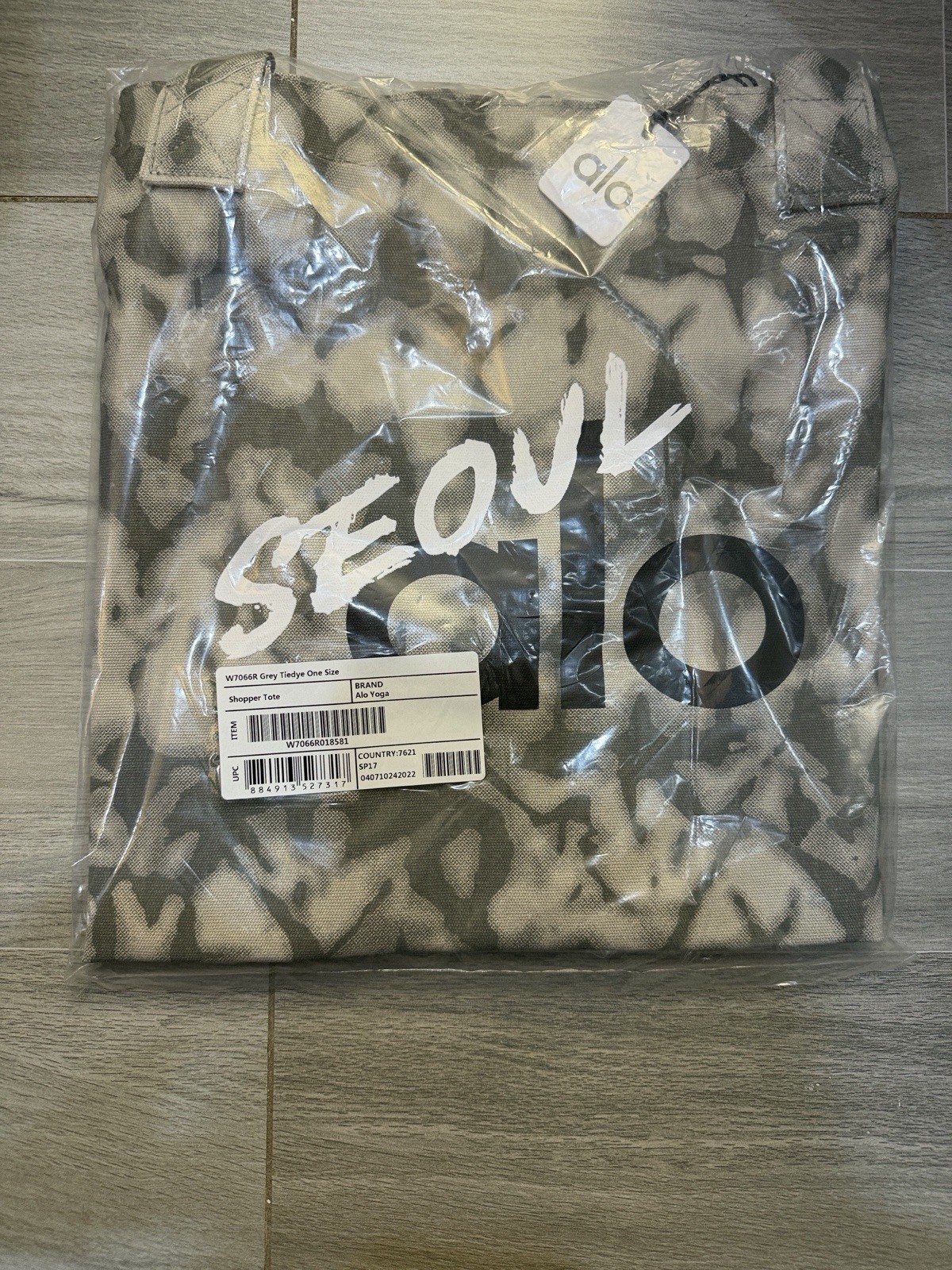 Alo Yoga Seoul Tote Bag Gray Tie Dye Canvas Large Shopper Shoulder Carryall New