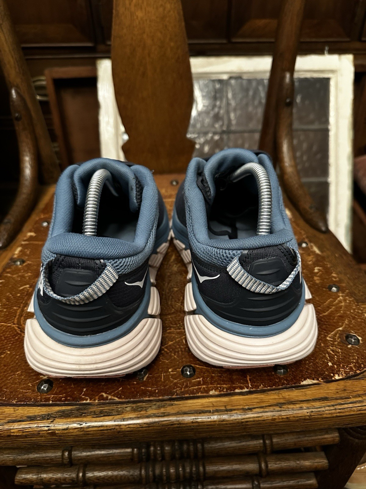 Hoka One One W Gaviota 3 Running Shoes Women’s Size 9.5B 1113521 Blue Pink EUC