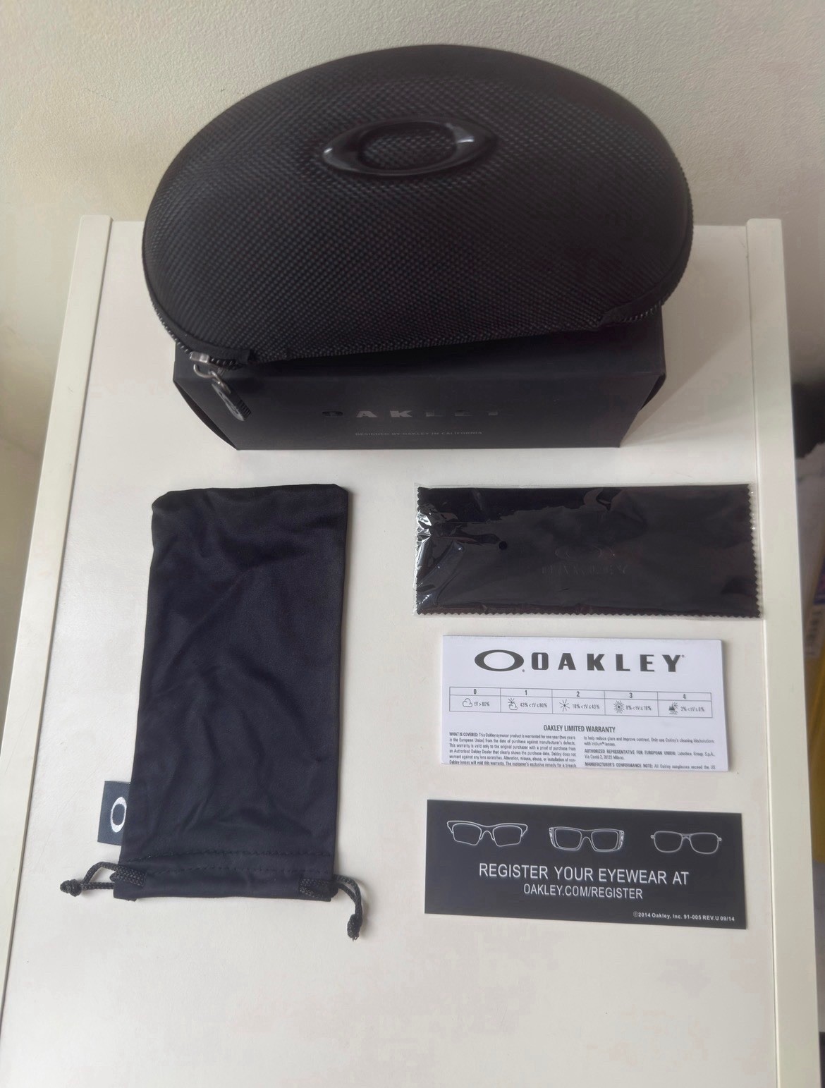 NEW Oakley 009208 Radar Ev Path Men’s Sunglasses Black Frame – Black Prizm Lens