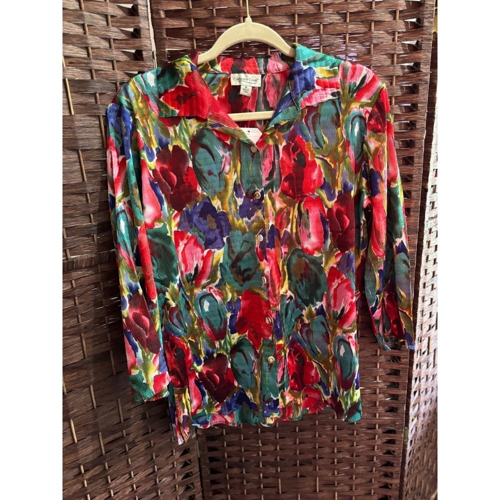 Coldwater Creek Top Womens M Medium Fun Floral ARt 2 wear Stretch button down
