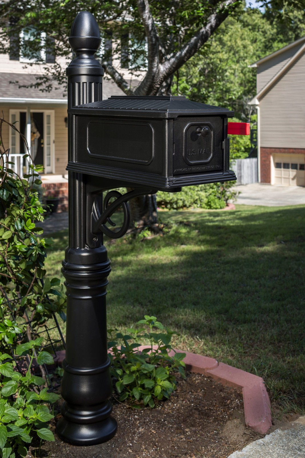 Architectural Mailboxes Stratford Plastic Standard Mailbox Black with Post|16035