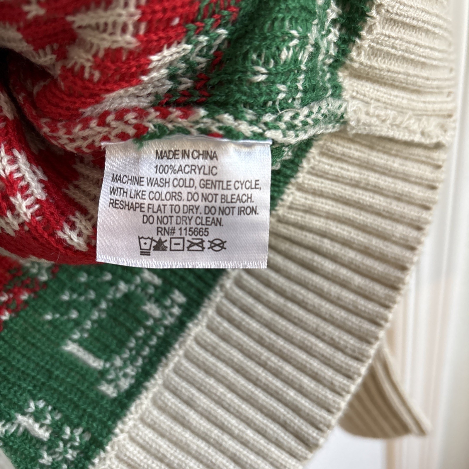 Friends Christmas Ugly Knit Sweater Mens Large Holiday NBC Television Festive