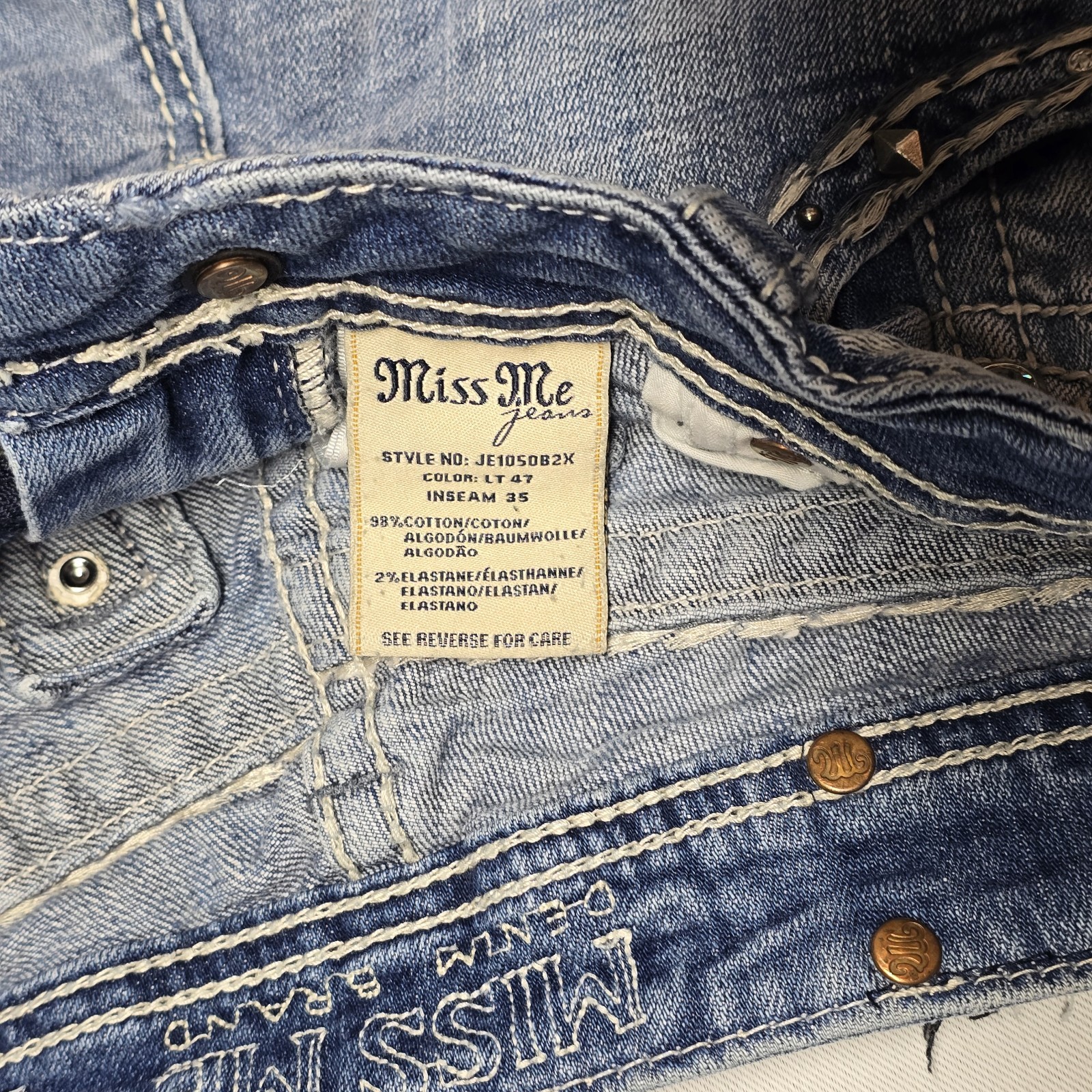Miss Me Jeans Boot Cut Light Wash Embellished Pockets Sz 26×35 Inseam Je1050b2x