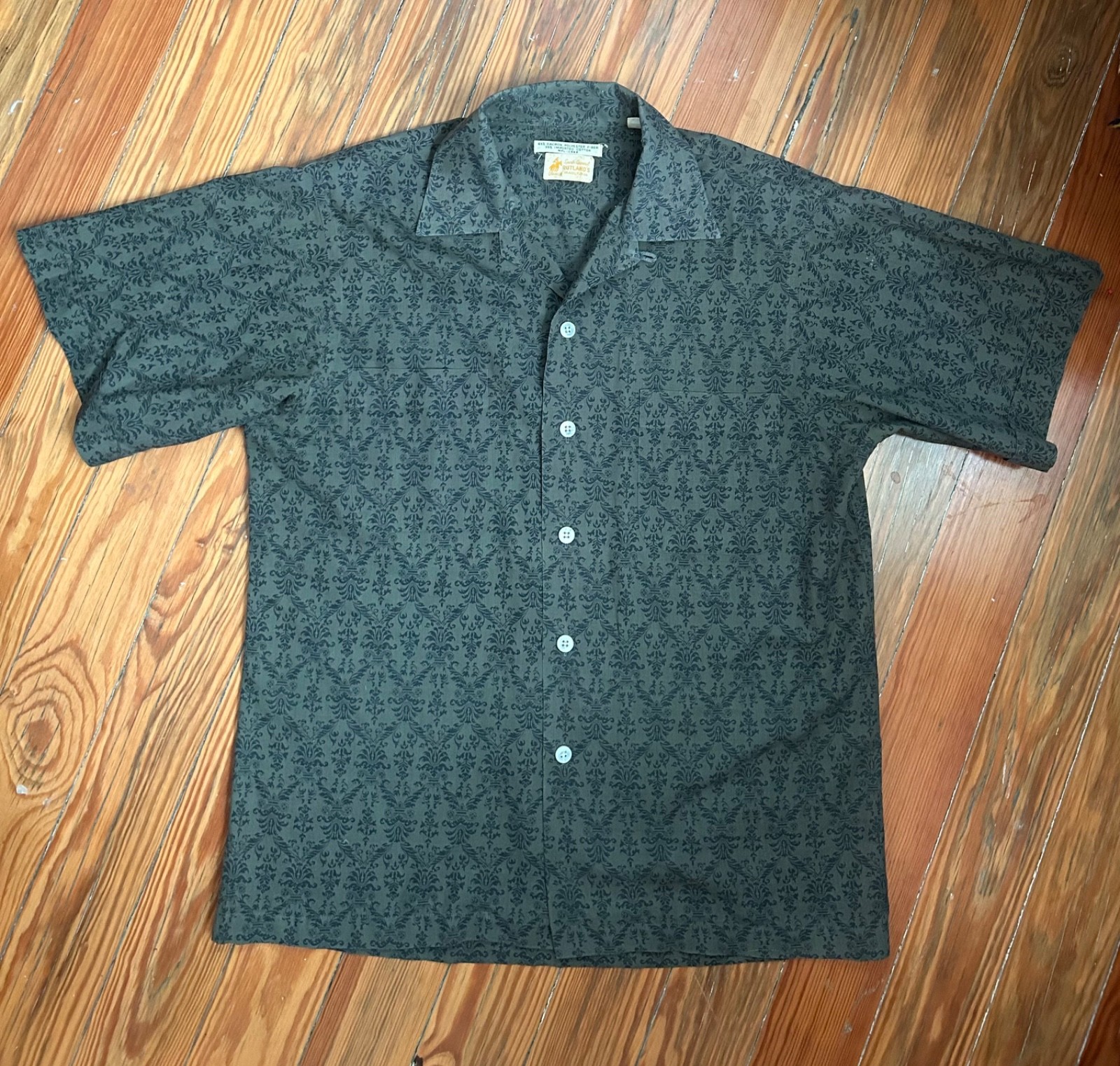 Vintage 50s 60s Loop Camp Collar Small Green Rutland’s Sports Shirt