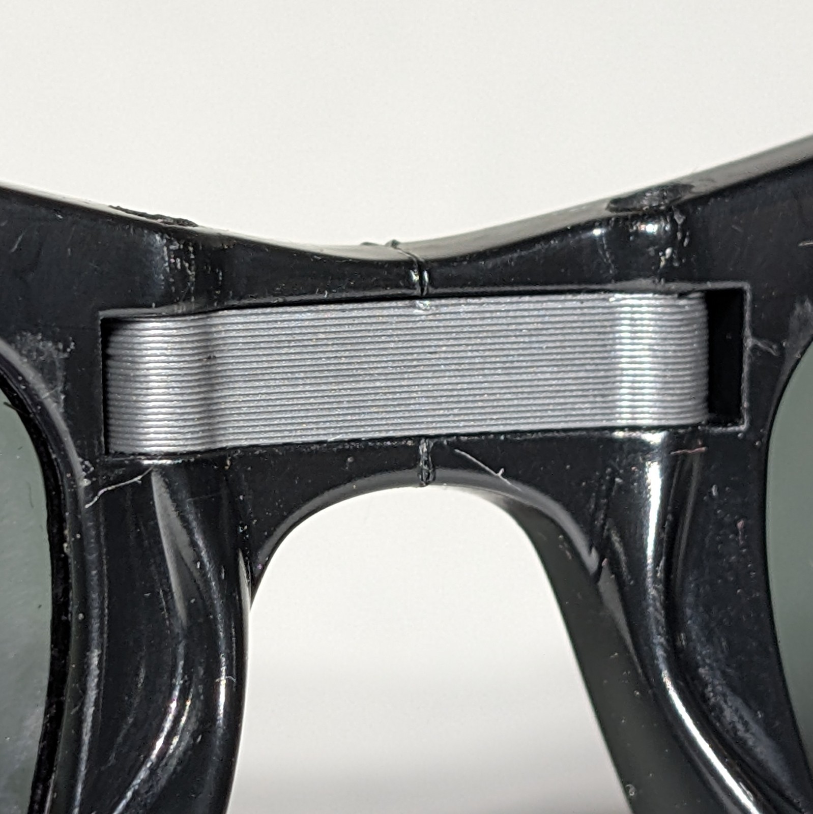 Replacement Hinge for Folding Ray-Ban Wayfarers (4-Pack) | Durable & Tested