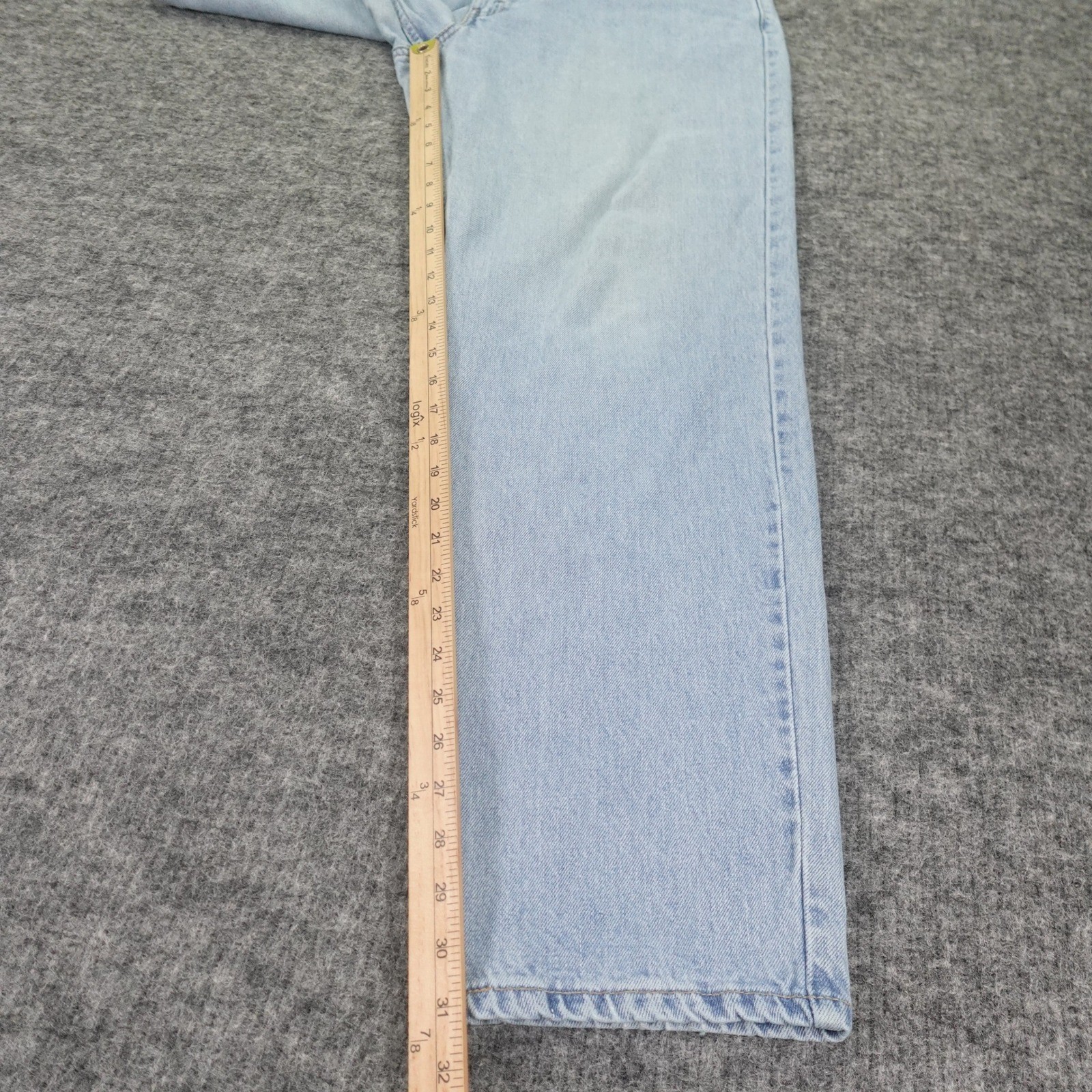 Levis 550 Relaxed Fit Jeans Mens 38×32 Light Wash Denim Casual Pants (36×31.5)