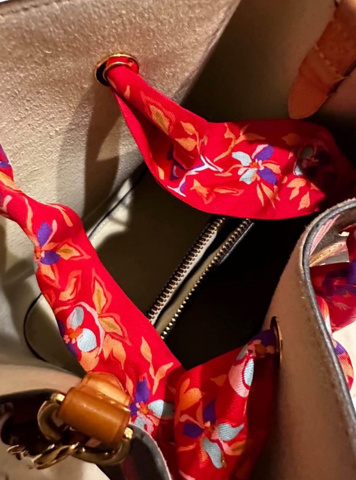 Louis Vuitton NeoNoe M40649 Limited Edition | Exclusive Collector’s Piece