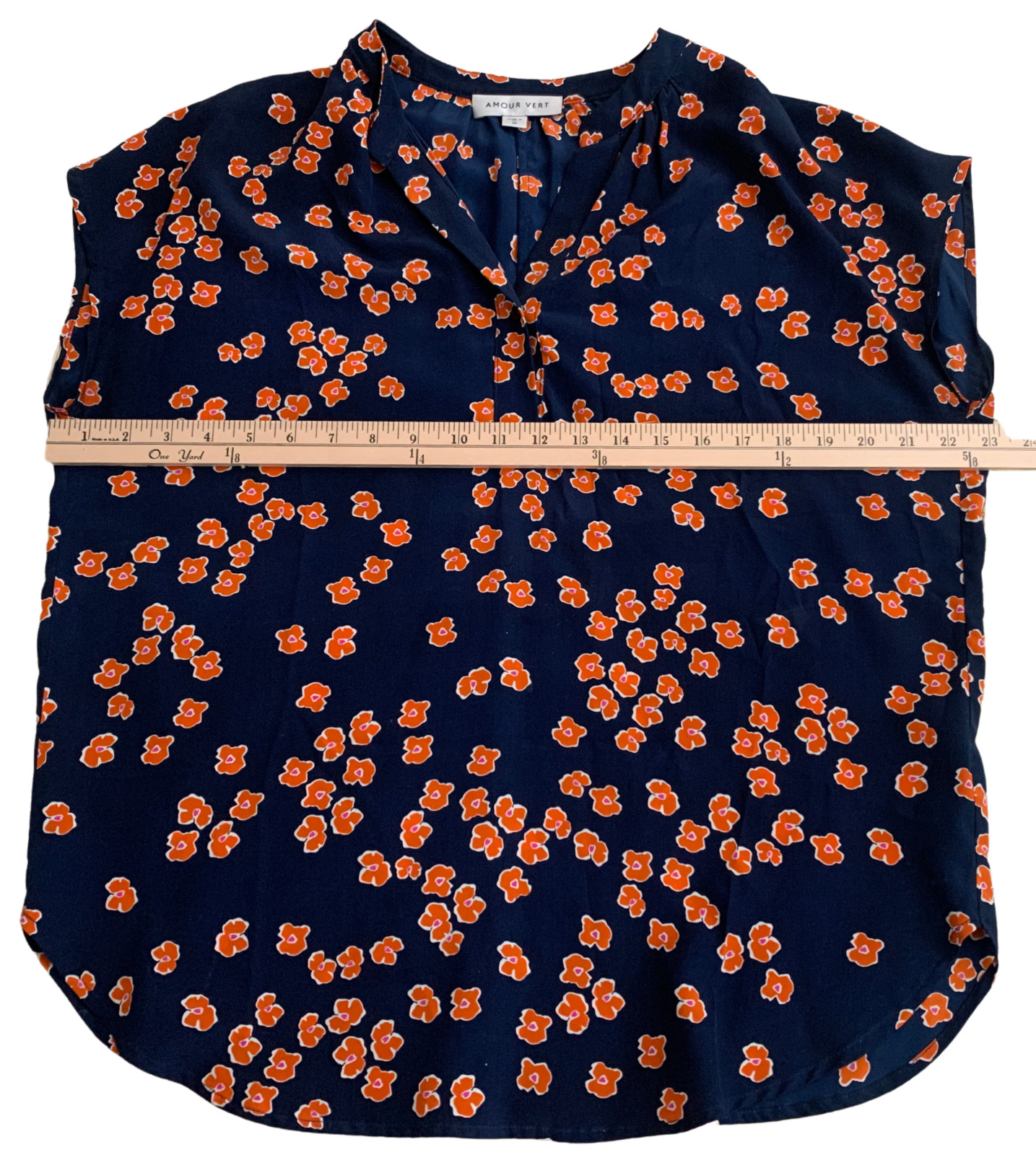 Amour Vert Size Medium100% Silk Womens Top Blue Orange Pink Flowers