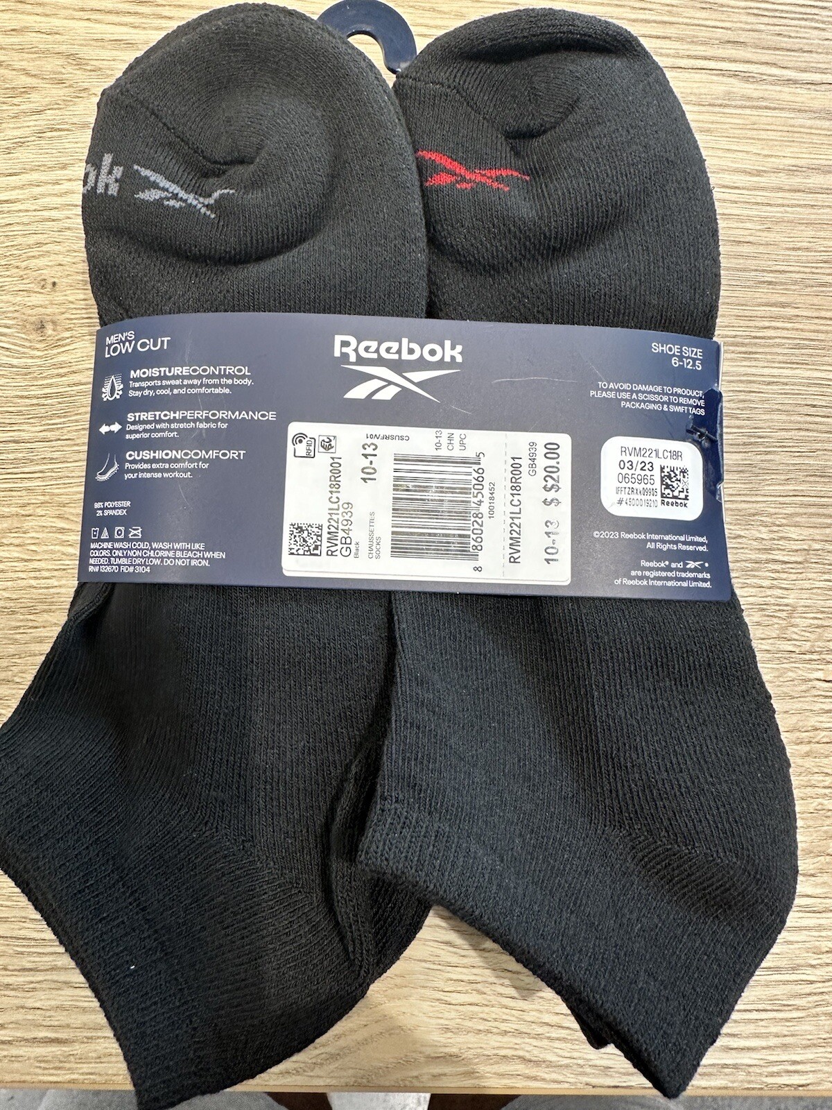 Reebok Men’s Atheltic Socks 6 Pairs Cross Training Sports Low Cut Black/White