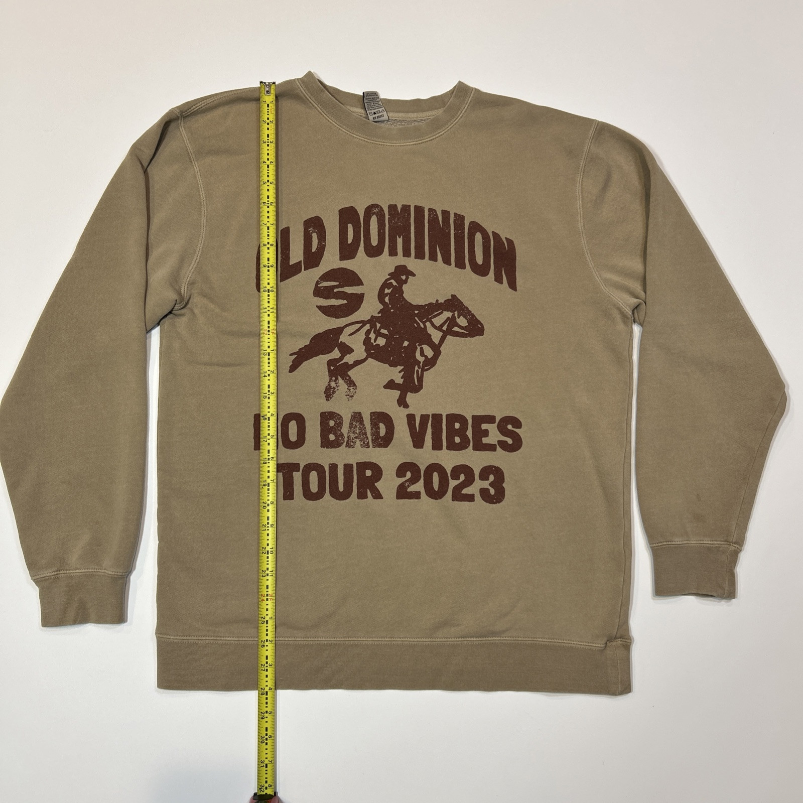 Old Dominion Mens Sweatshirt Large Beige No Bad Vibes World Tour Double Sided