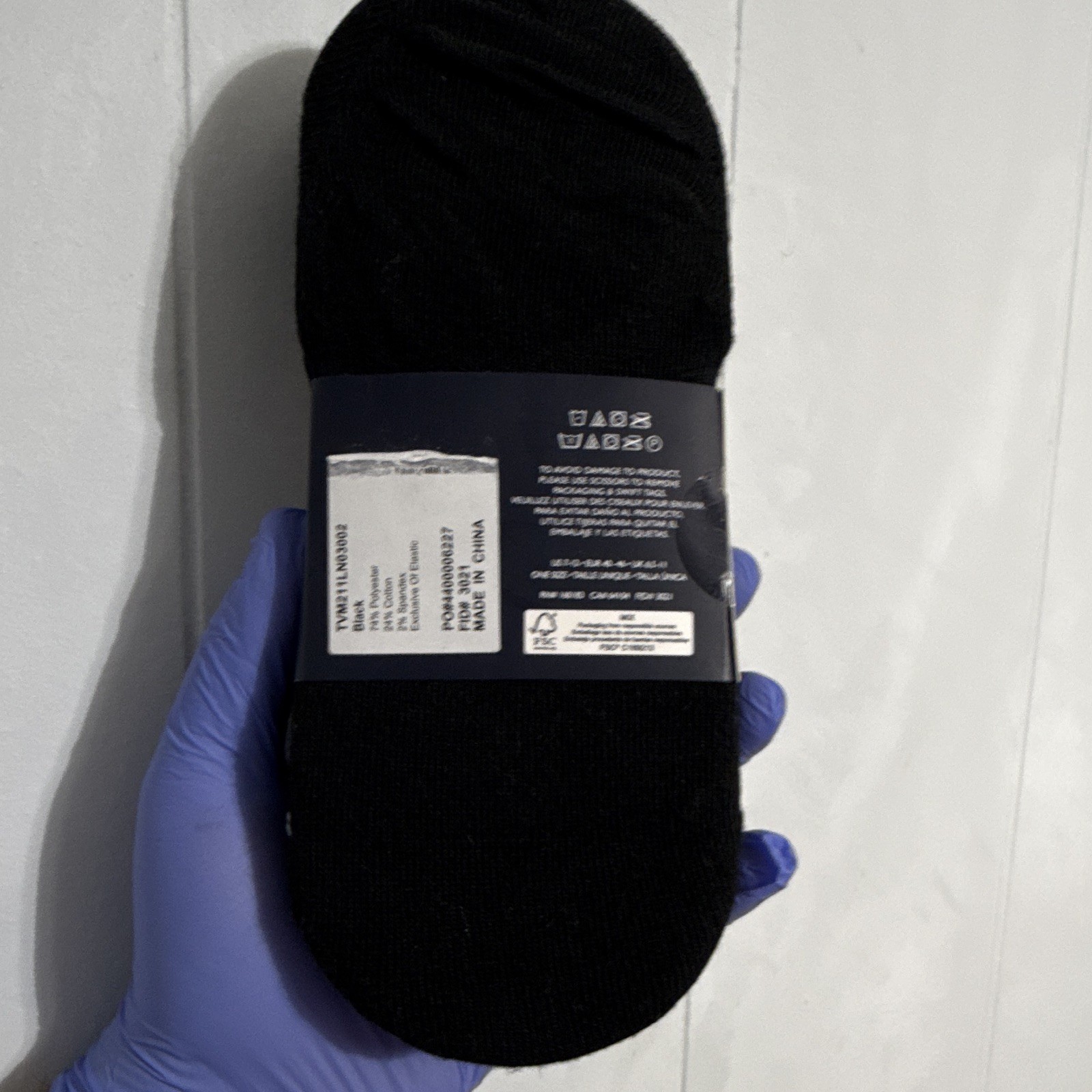 Tommy Hilfiger Men’s Cotton Logo No-Show Sneaker Liner Socks 6 Pairs Black