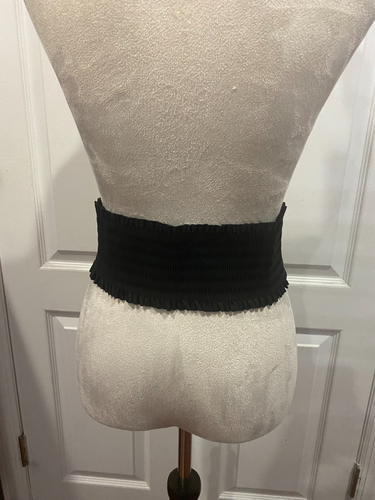 Women Wide Stretch Black Belt Sz 4x34inches (XL)