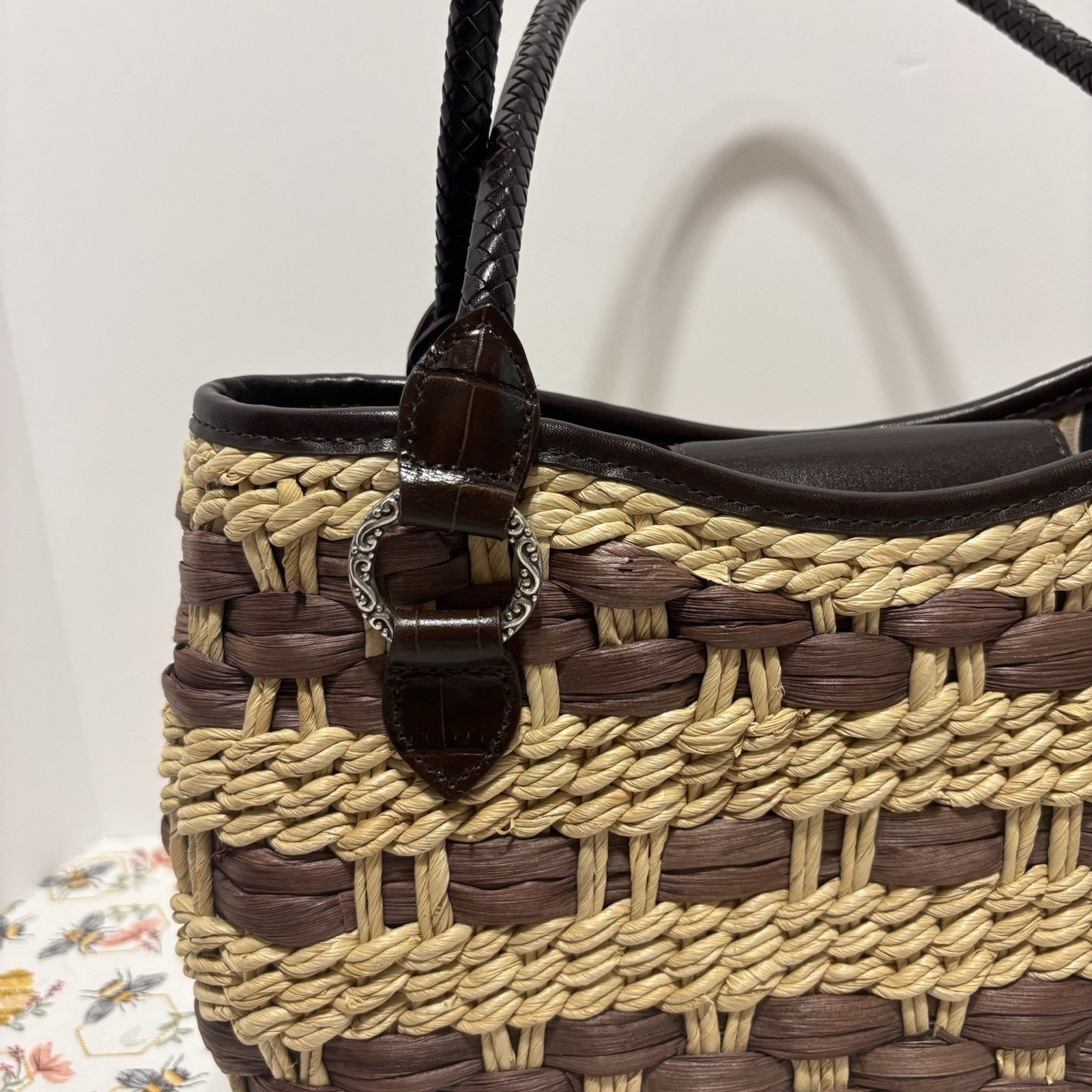 Brighton Brown Beige Woven Tote Bag Heart Charm Magnetic Closure Lined Pockets