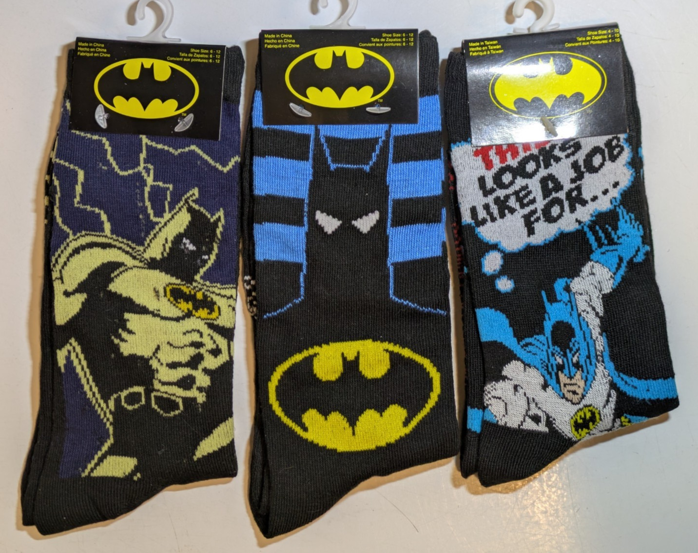 DC Comics Socks BATMAN SOCKS Novelty Socks – CREW – Teen / Adult One Size – NEW