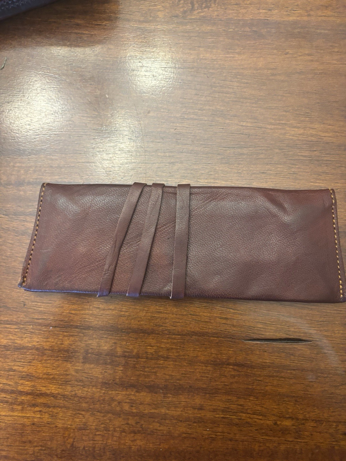 Cuero Brown Men’s Laptop Messenger Bag Buckle/Zip, Crossbody Strap, Pockets