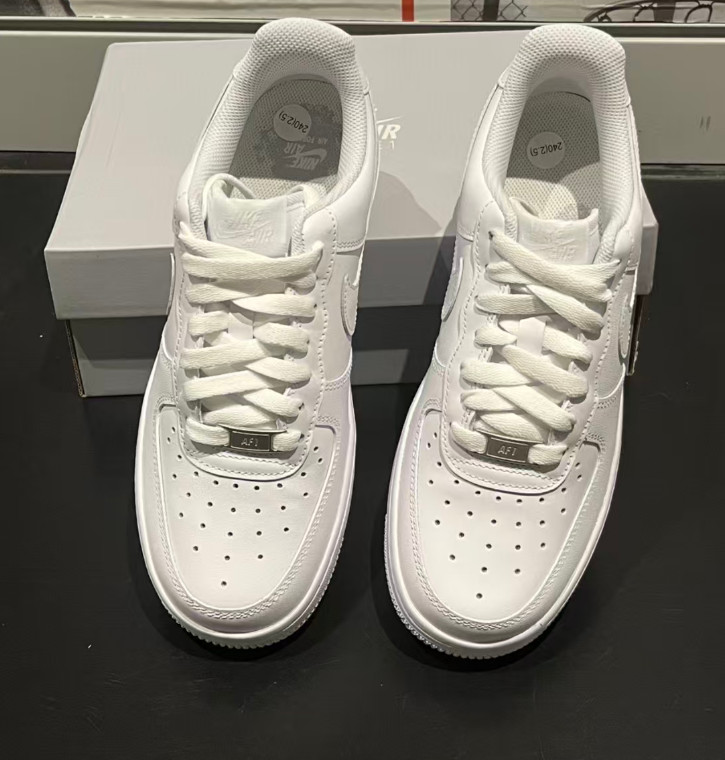 US Nike Air Force 1 Low Top Triple White ’07 Mens White Sports Classic Sneaker