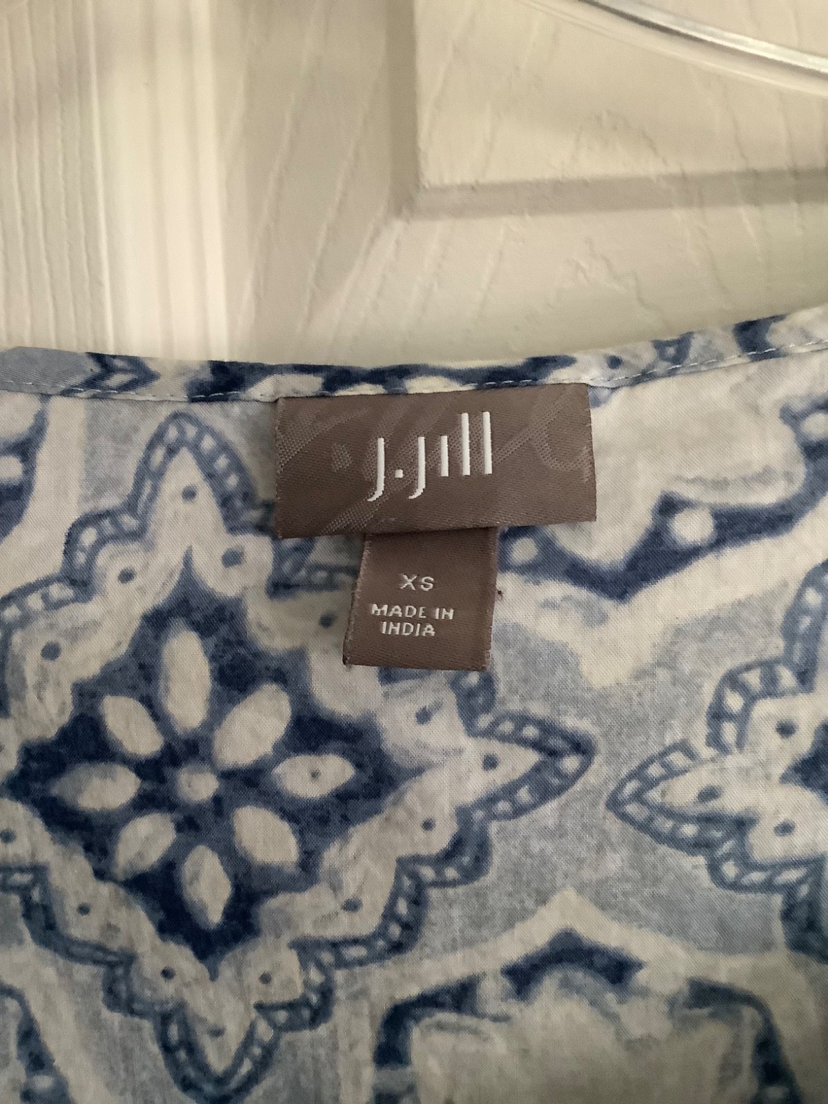 J Jill Long Sleeve Tunic Top Cotton Blue White Tied Neck w Pleats XS