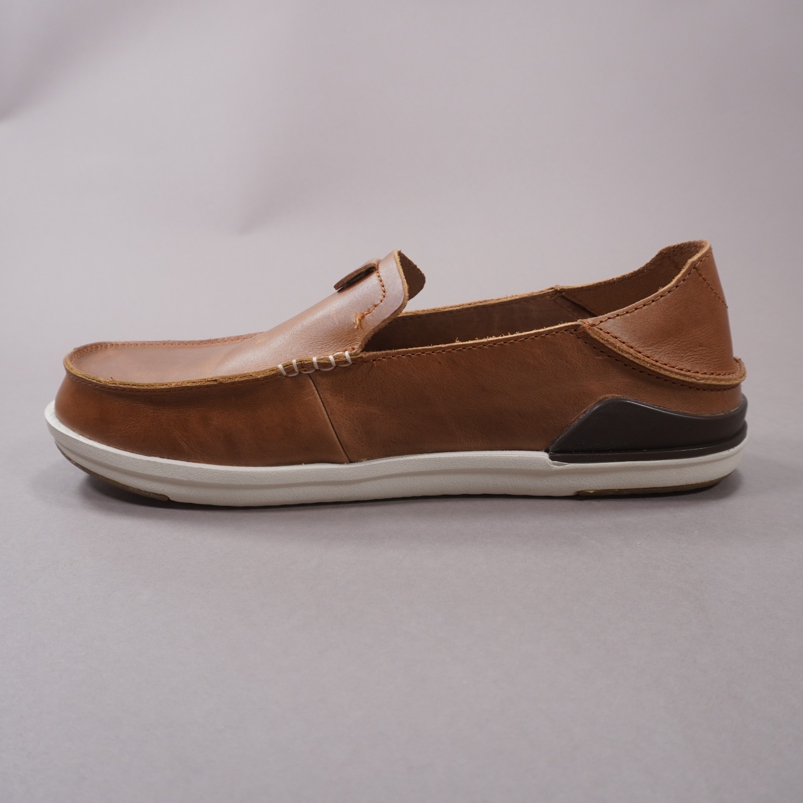OLUKAI Kakaha Slip On Leather Shoe Mens US 11.5 EUR 44.5 Fox Brown Slide EUC