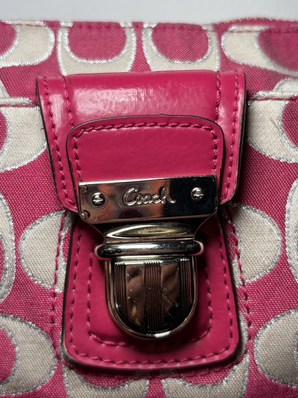 Coach Poppy Signature Double Pocket Crossbody Pink And White Strap
