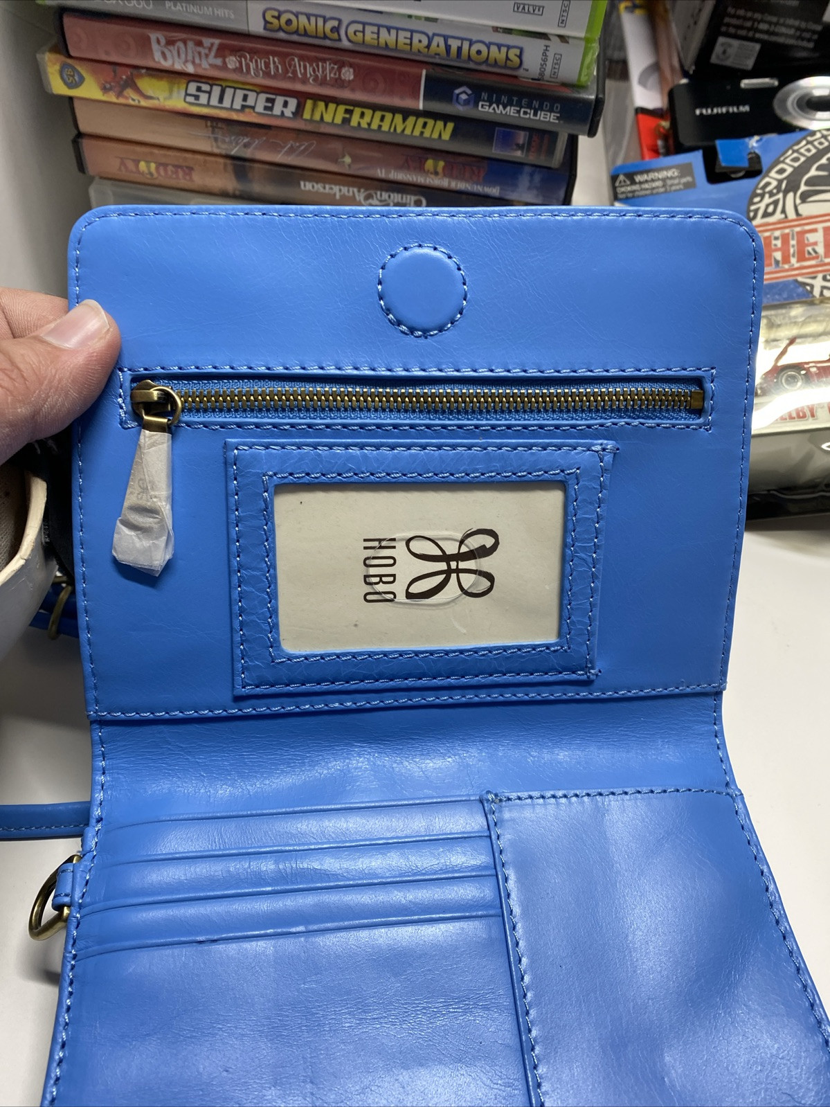 HOBO Jill Wallet Women’s Crossbody Bag Purse in Tranquil Blue