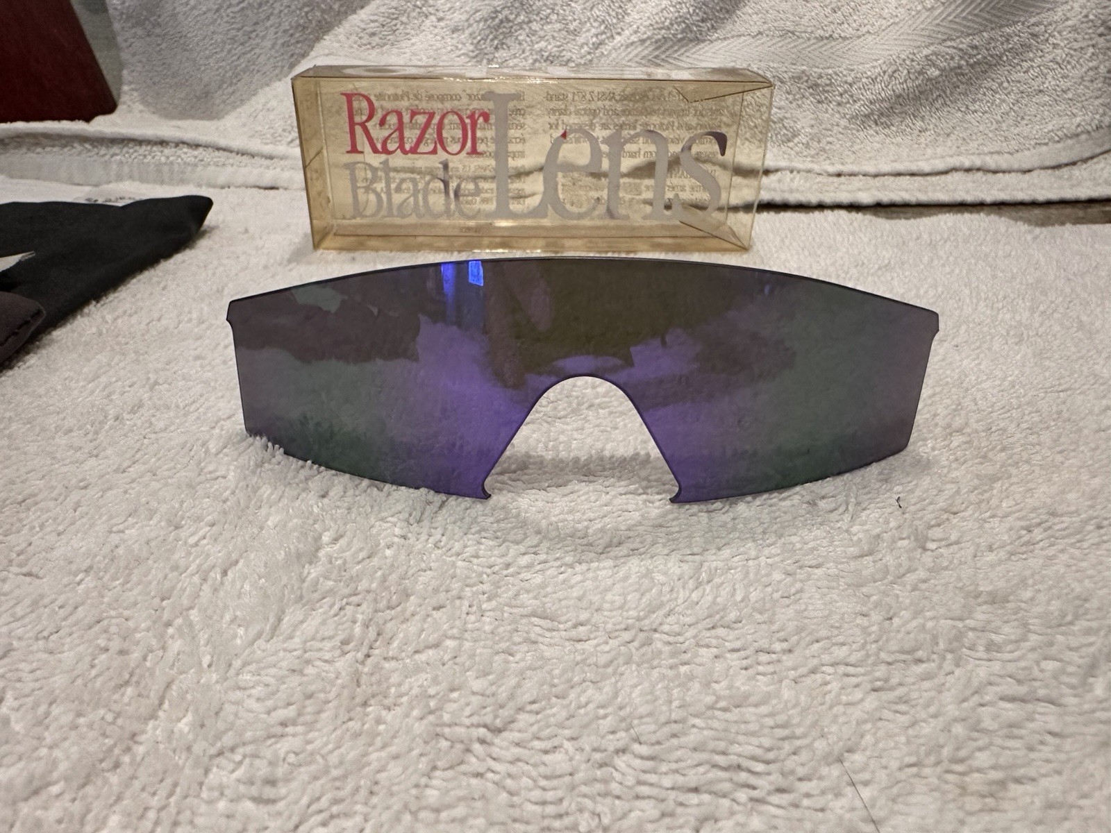Oakley Razor Blade Shield Replacement Lens, Mirrored, Multicolor