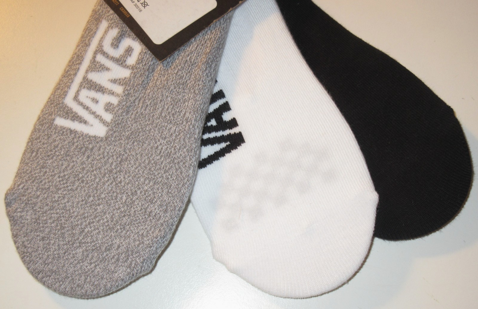 Vans Women’s 3 pack No Show socks Checkerboard Black White Grey Size 6.5-10 NWT
