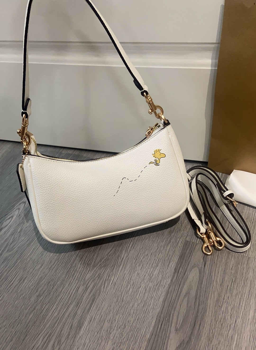 COACH x PEANUTS Teri Shoulder Bag Snoopy Chalk Multi CBJ76 Outlet NEW