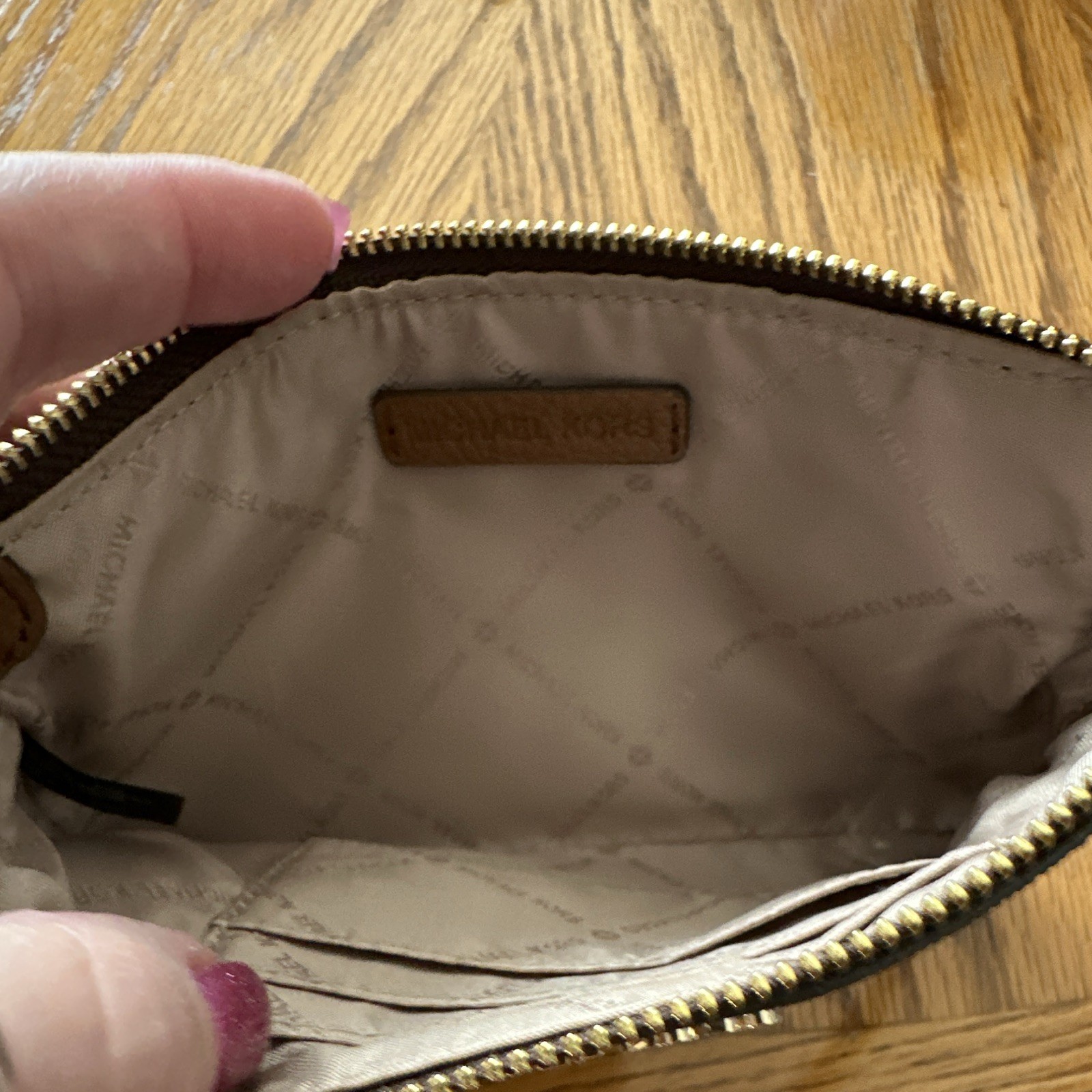 Michael Kors Jet Set Small Brown Wristlet Zip Pouch Wrist Strap Logo Gold