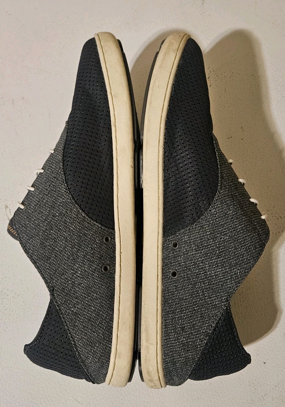 OluKai Men’s Nohea Moku Sneaker, Dark Shadow, 10283-6C6C US M 11.5