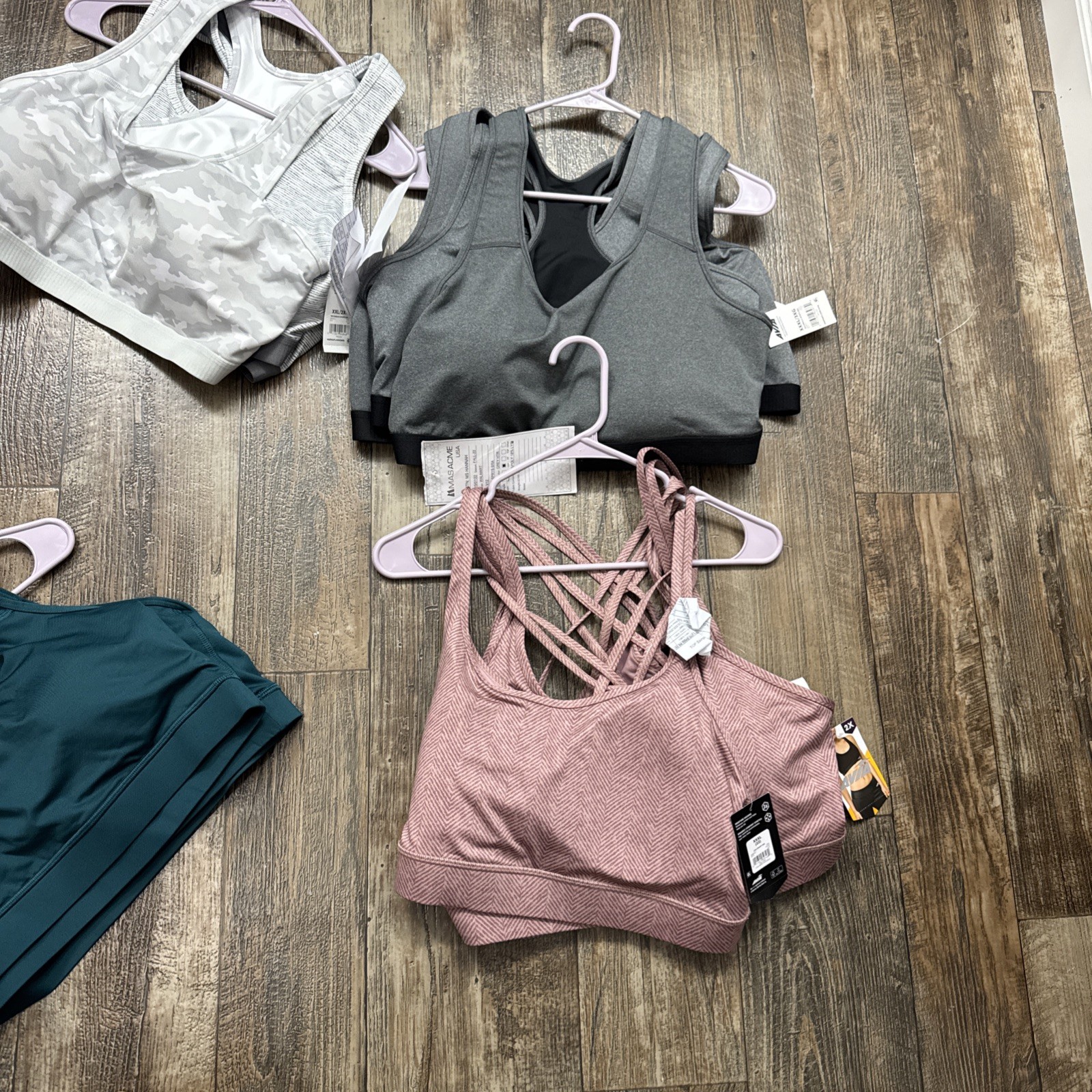 AVIA Xxxxl To L Women’s Assorted S Clothing Lot 17 Athletic Legging Sport Bra