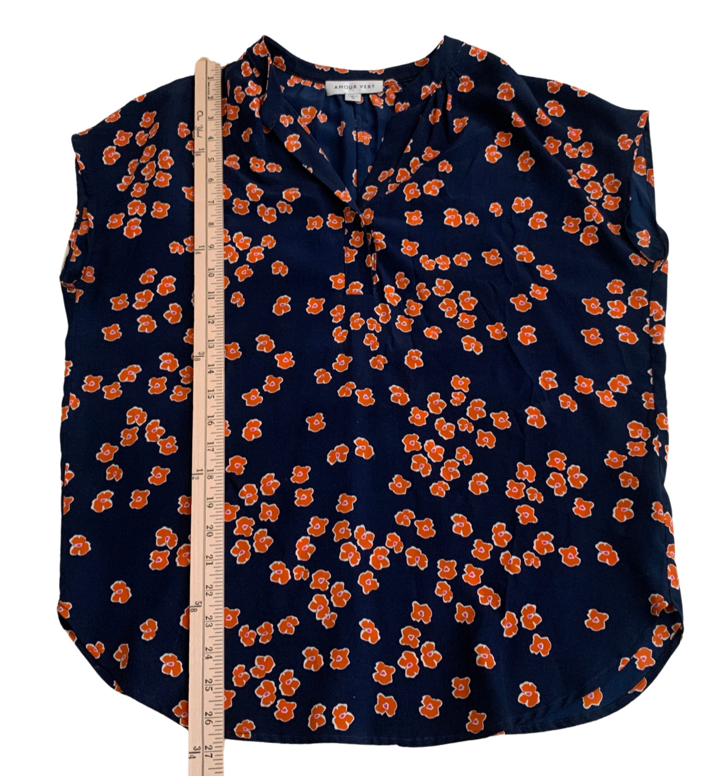 Amour Vert Size Medium100% Silk Womens Top Blue Orange Pink Flowers