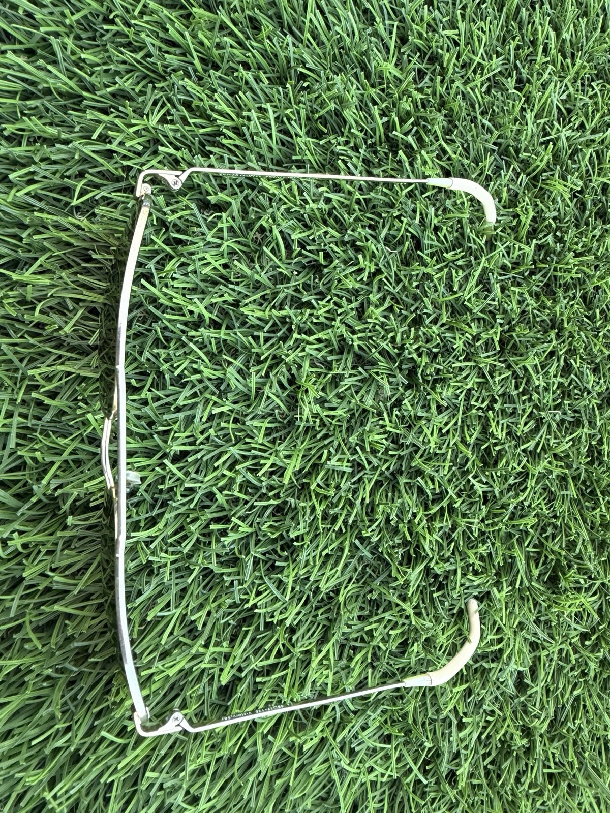 Oliver Peoples Victory 58 VFX Gold/Cognac Gradient Preowned See Description