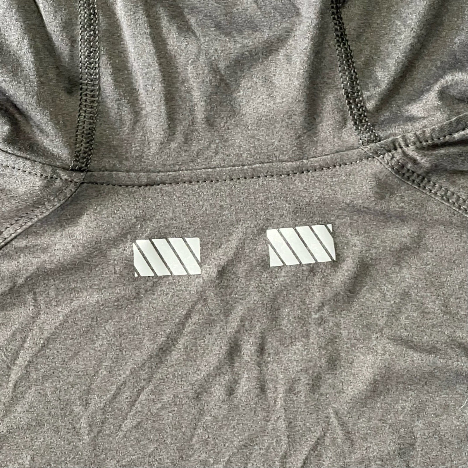 Truewerk B1 Sun Hoodie Mens Medium Charcoal Grey Long Sleeve Technical Shirt