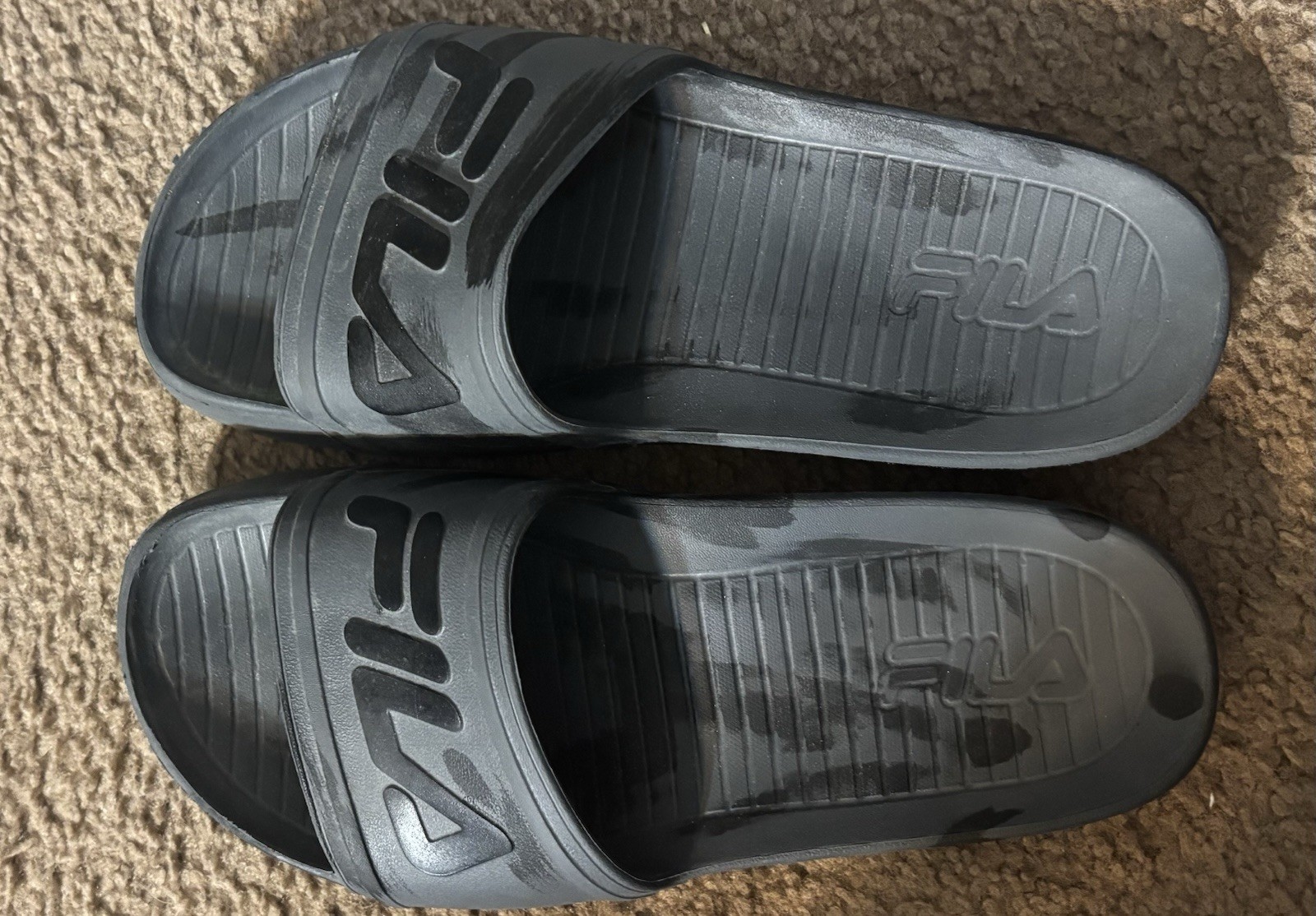 Fila Men’s Slide Sandals Gray/Black Size 8
