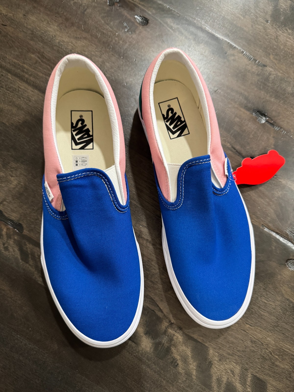 VANS Classic Slip-On ‘Retro Court’ Mutli (SKU VN0A33TB9EJ) Men size 7.5-13