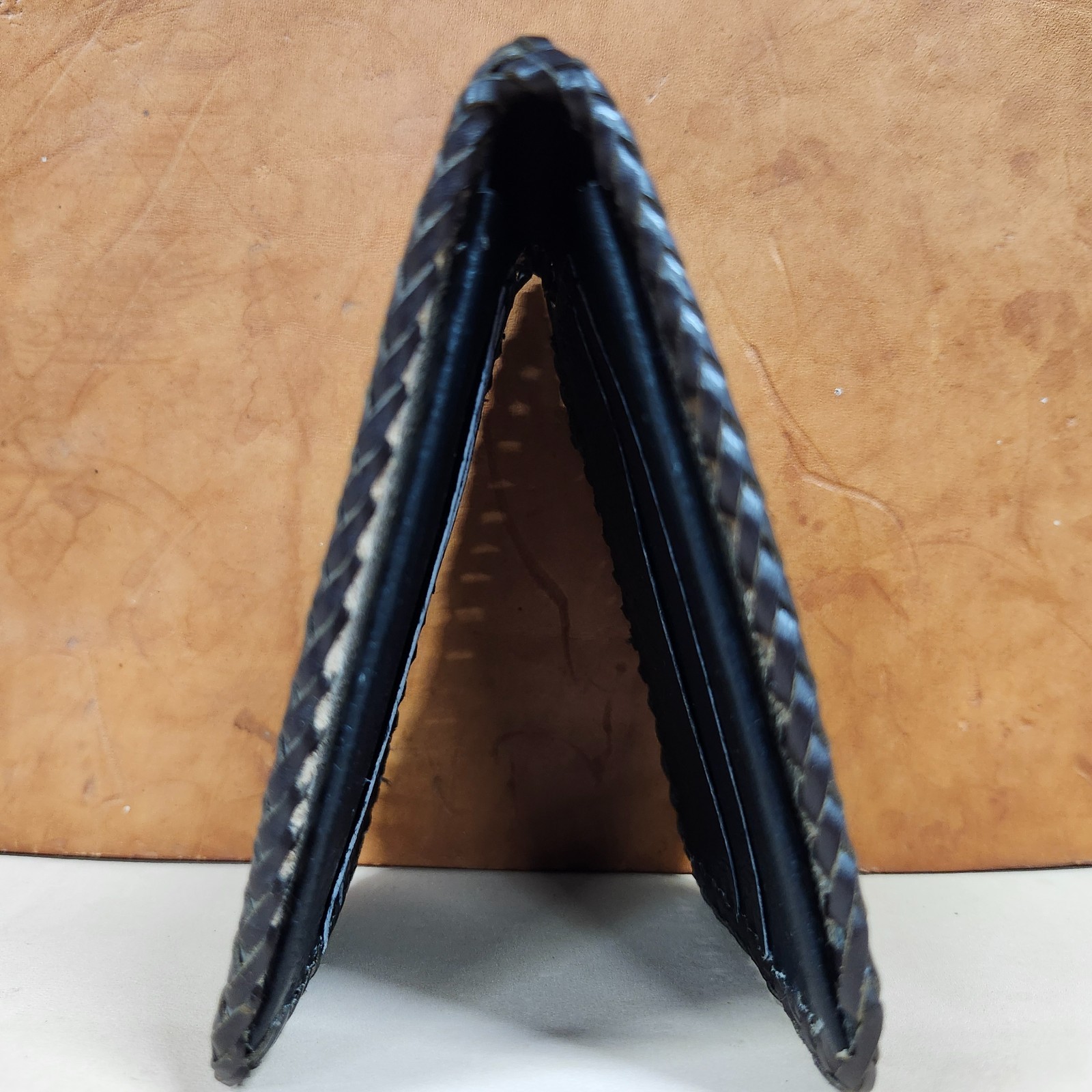 Handmade Leather Men’s Wallet Wildlife Series Bifold Trifold Deer Horse Bass USA