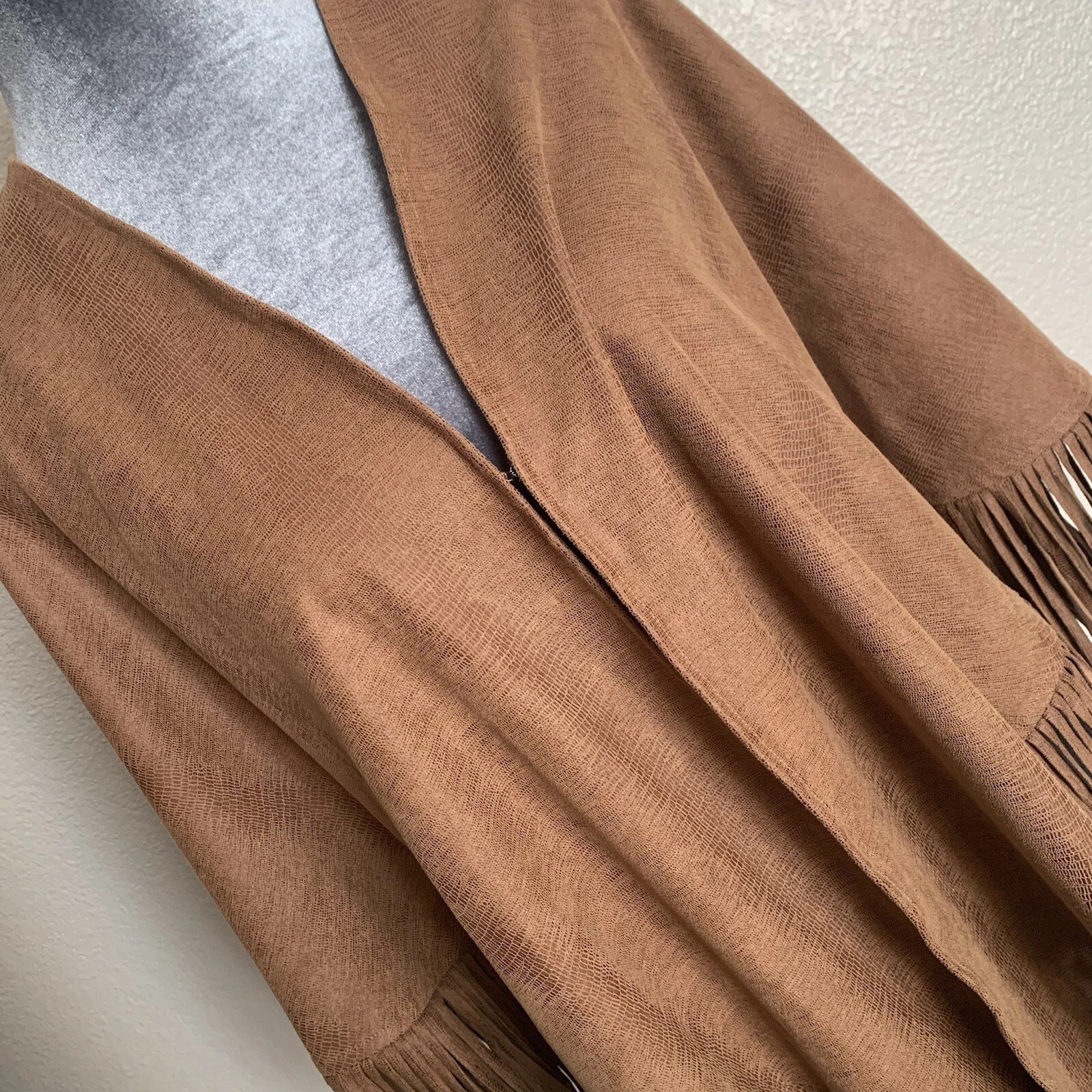 Chico’s Brown Fringe Poncho Shawl One Size Western Boho Faux Suede Wrap