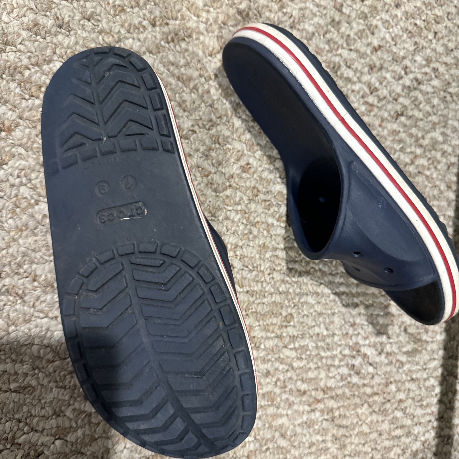 Crocs Men (7)and Women (9)Crocband II Slides Navy